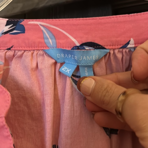 Draper James 2X tiered, a-line midi dress with separate belt and button front. - Picture 2 of 7